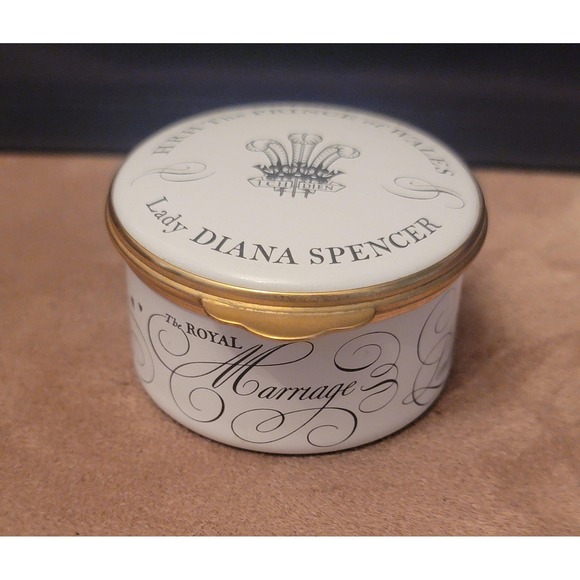 Other - Toye, Kenning & Spencer Made for Penhaligon's Royal Marriage Enamel Trinket Box